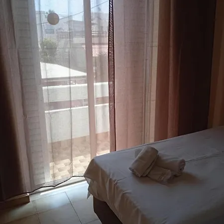 Cosy Urban Living Hotel